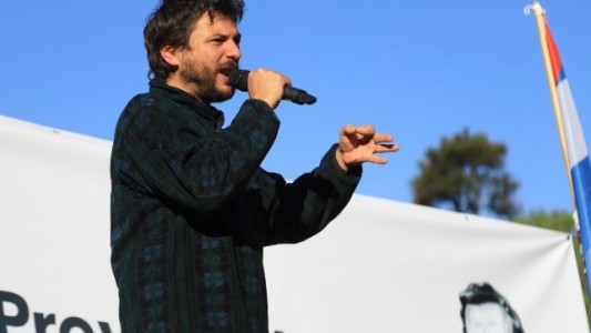Juan Grabois cruzó a Gabriela Cerruti: "Con tu sueldo, 100 trabajadores tendrían el Salario Básico Universal"