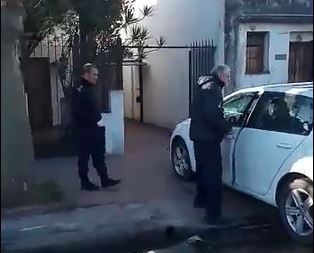 Un hombre armado mató a la perra de un vecino sin mediar palabra