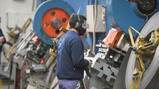 Industriales reclaman un "dólar pyme" similar al que se creó para el campo