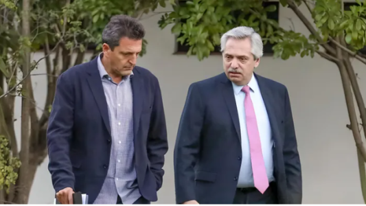 Sergio Massa: "La política no necesita salvadores, sino servidores"