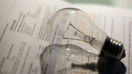 Este domingo vence el plazo para la inscripción a los subsidios de gas y luz