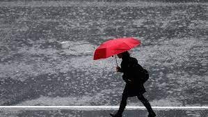 Revelan que el agua de lluvia ya no es segura para tomar