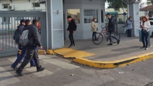 Son dos adolescentes detenidos acusados de balear en la cara al chico de 12 años en La Matanza