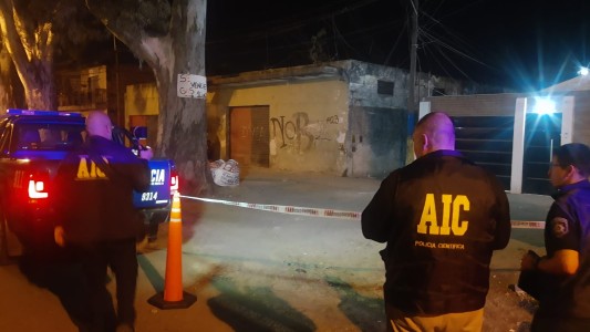 Otra noche violenta en Rosario: dos crímenes en barrios Saladillo y Ludueña