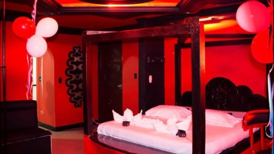 Como su esposo no volvía a la noche, lo llamó al celular: la Policía le informó que había muerto en un hotel alojamiento