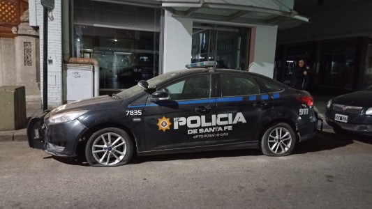 Video: patrullero fuera de servicio era utilizado para guardar cartones