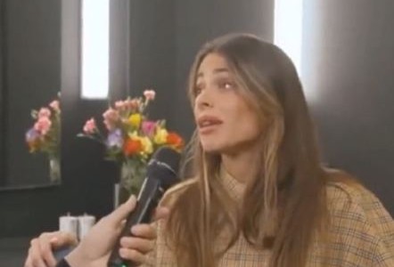Tini se puso incómoda cuando le preguntaron si estaba enamorada de De Paul: “¡Pero qué palabra!”