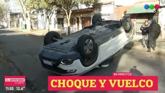 Choque y vuelco en Sarmiento y Boulevard Seguí