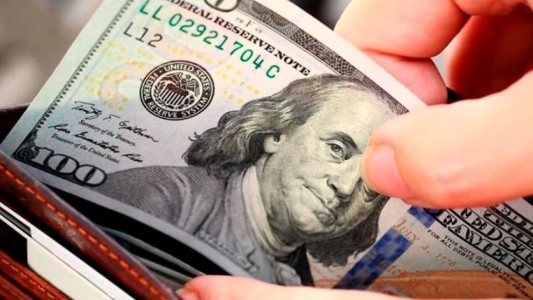 Para poder comprar dólar ahorro, unos 18.000 usuarios renunciaron a los subsidios