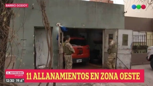 Múltiples allanamientos en barrio Godoy en busca de drogas