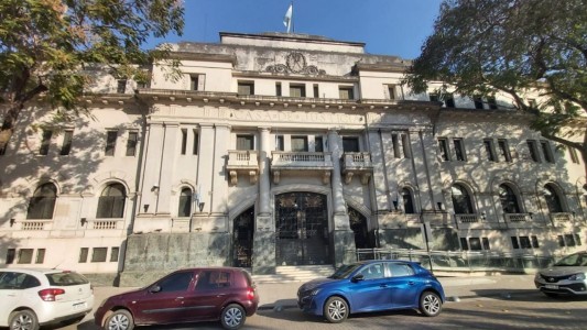 Llaman a concurso para renovar cargos de Fiscal y Defensor General, fiscales y defensores regionales