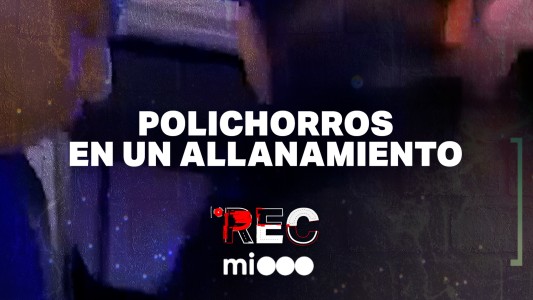 Policías allanaron una casa, se robaron $325.000 y terminaron presos - #REC