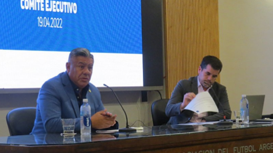 AFA avanza con el proyecto para suspender los descensos este año