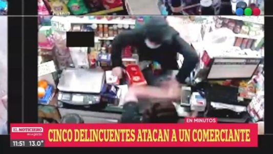 Escalofriante robo a punta de pistola en un minimercado de 9 de Julio al 2300
