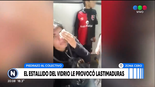 Tiraron un piedrazo contra un ómnibus y las astillas del vidrio le lastimaron un ojo