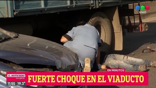 Llevaba a los chicos a la escuela y la chocó un camión que se quedó sin frenos