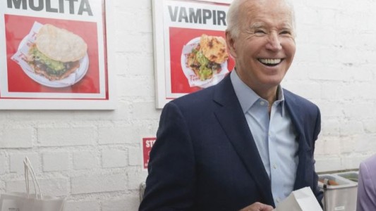 Biden, perdido y errático, confundió el motivo de la muerte de su hijo mayor