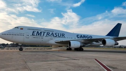 Los tripulantes del avión venezolano-iraní se fueron de la Argentina