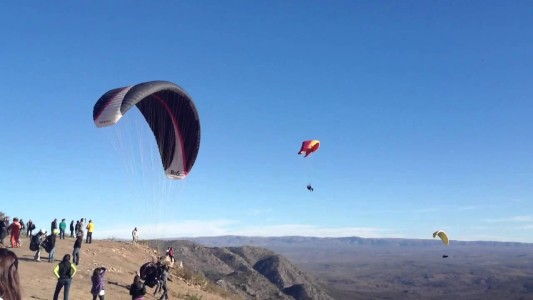 Murió un parapentista en La Cumbre