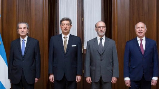La Corte suprema analizó el proyecto que obliga a los jueces a pagar Ganancias y prepara una respuesta al Gobierno (1)