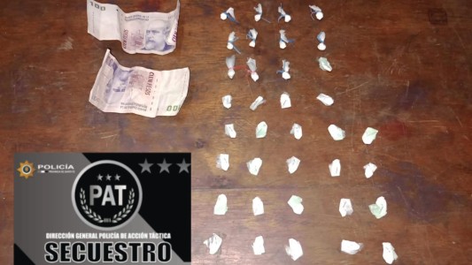 Cayó con 36 dosis de cocaína en patrullaje por barrio Tío Rolo