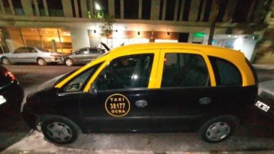 Imputaron a un taxista que golpeó a un pasajero: discutieron, porque quiso cobrarle $5.000 por un viaje