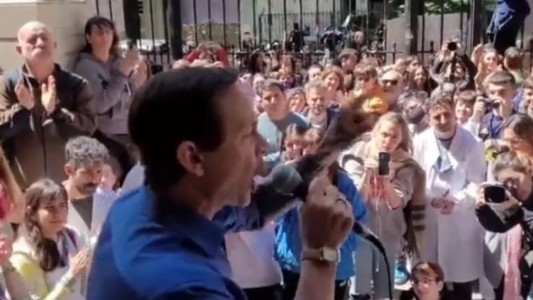 "Si te quejás, te tratan de violento": gobierno porteño le inicio sumario al vicerrector de un colegio por apoyar la toma