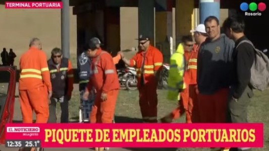 Bloqueo en el puerto de Rosario: denuncian despidos de 600 trabajadores