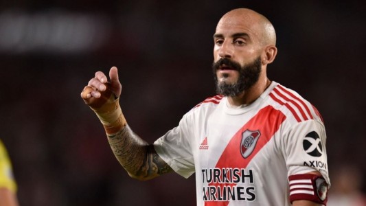 Javier Pinola anunció su retiro como futbolista profesional