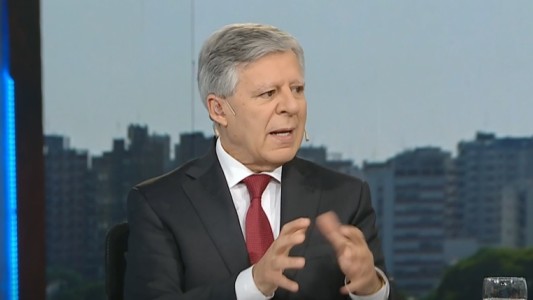 La salud del Presidente: el Dr. López Rosetti explica qué es la gastritis erosiva con signos de sangrado