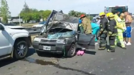 Fatal accidente en la Autopista: se detuvo en la banquina y murió tras ser impactada por una camioneta