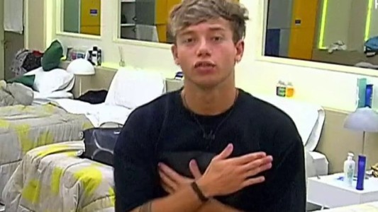 Nacho le agradeció a "Los Monitos" tras salir de placa