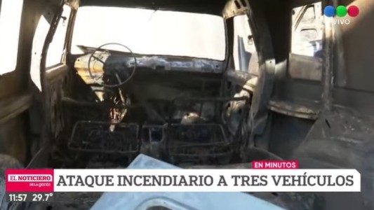 Ataque incendiario: tres autos fueron quemados en Matienzo al 1700