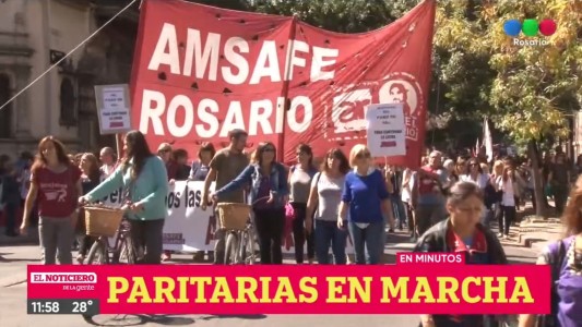 Docentes, estatales y gremios de la salud comenzaron a negociar sus salarios