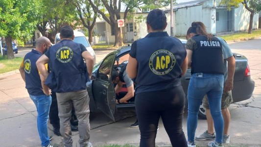 Jefe policial bajo la lupa por doble crimen en el cantobar de zona oeste