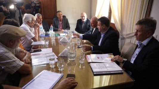 Paritarias: el gobierno convocó a los gremios para la próxima semana