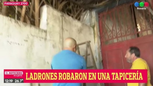 Violentaron la reja y robaron a una tapicería en Paraguay 2765