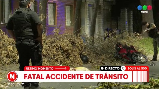 Tragedia en zona oeste: murió motociclista atropellado por un camión