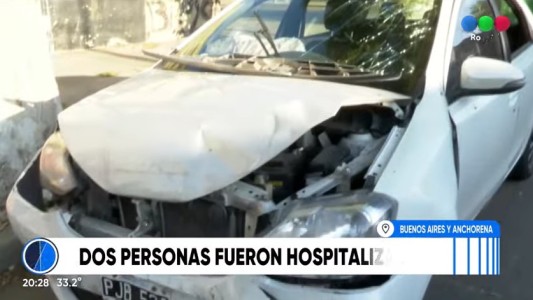 Padre e hija heridos tras violento choque de autos en zona sur