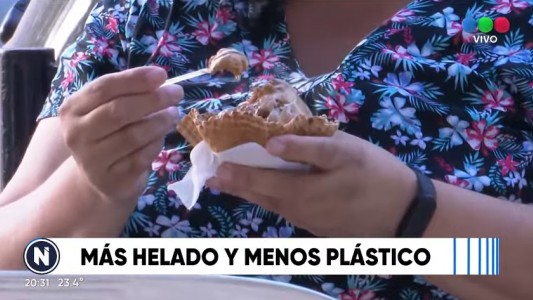 Heladerías rosarinas cambian cucharitas y vasos de plástico por los de pasta