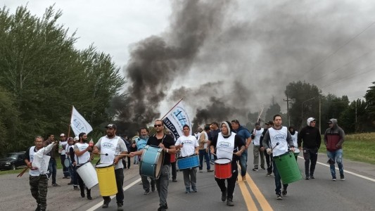 Piquetes de trabajadores municipales de la provincia