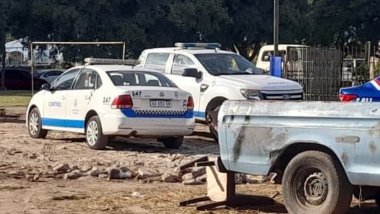 Chatarrería clausurada: acopiaban piezas de bronce, rollos de cobre y carritos del súper