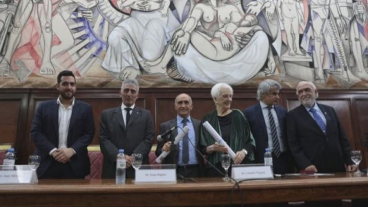 Graciela Fernández Meijide y Daniel Marcelo Salvador recibieron el título Honoris Causa de la UBA