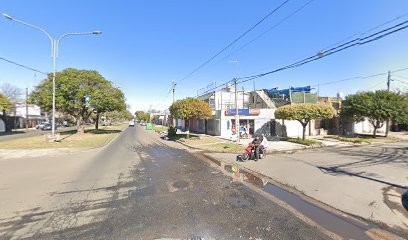 Balearon una casa y un auto estacionado en Amenábar 3100