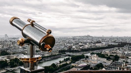 Bitácoras Urbanas: una muestra de arte que propone un viaje visual entre la imagen y la ilustración