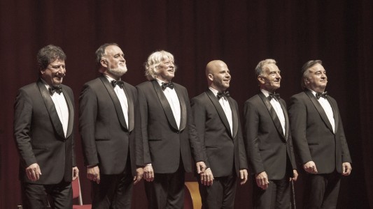 Fiel a su estilo, Les Luthier se despide de los escenarios en Rosario