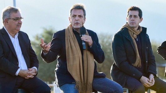 Massa: "Desde algunos lugares sólo se dedican a criticar, a cuestionar y nosotros trabajamos"