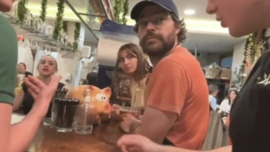 El tenso momento entre Peter Lanzani y un streamer: “No me grabes”