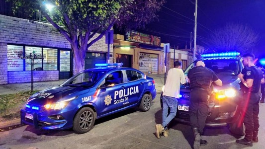 Atacaron a tiros una farmacia y balearon a un ocasional cliente