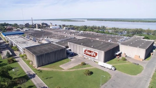 La empresa Swift paró su producción y dio vacaciones a empleados por la actual crisis económica